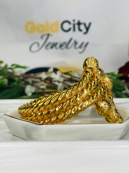 21k Mabrooma Bangle Bracelet