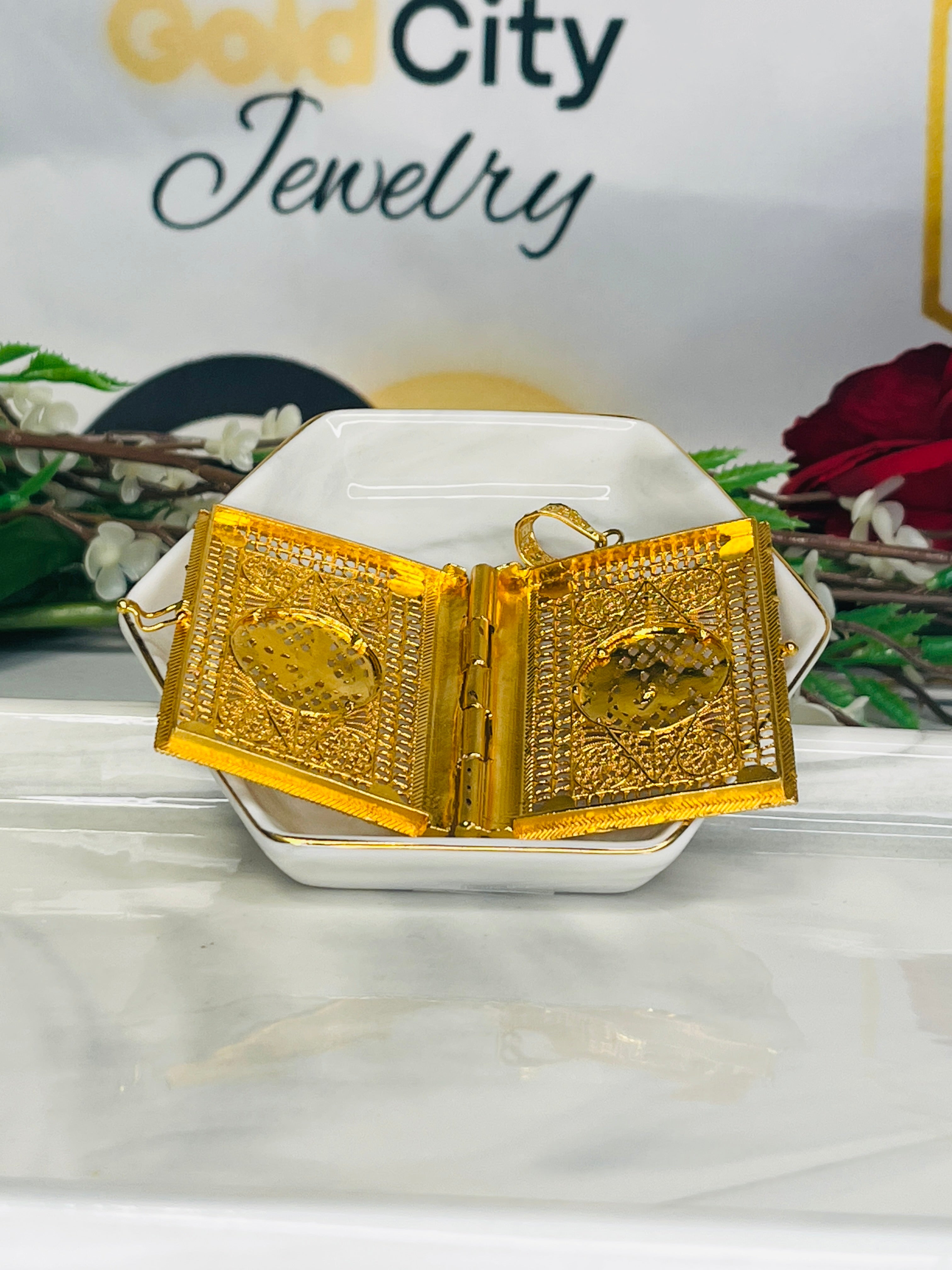 21k Mini Quran Holder Pendant